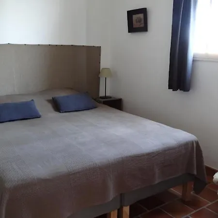 Holiday home Maison De Famille Proche Mer